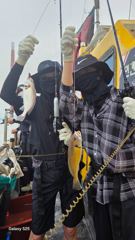 오늘도 비가오니 우산아래에서 백조기낚시 하시겠네요~ 오후에도 널널히 출항~ 사진