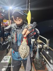 9월25일추석대보름날~~^^오전.오후배같이올립니다.오전배(대다수100수)오후배장원(266수)이것이진짜실화?????!!!!!!!!!아직도믿기지않습니다.대~~~~~박오늘도조사님들비오는 사진
